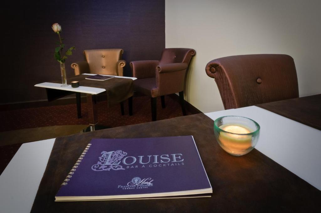 Hotel Francois Premier Cognac Centre Esterno foto